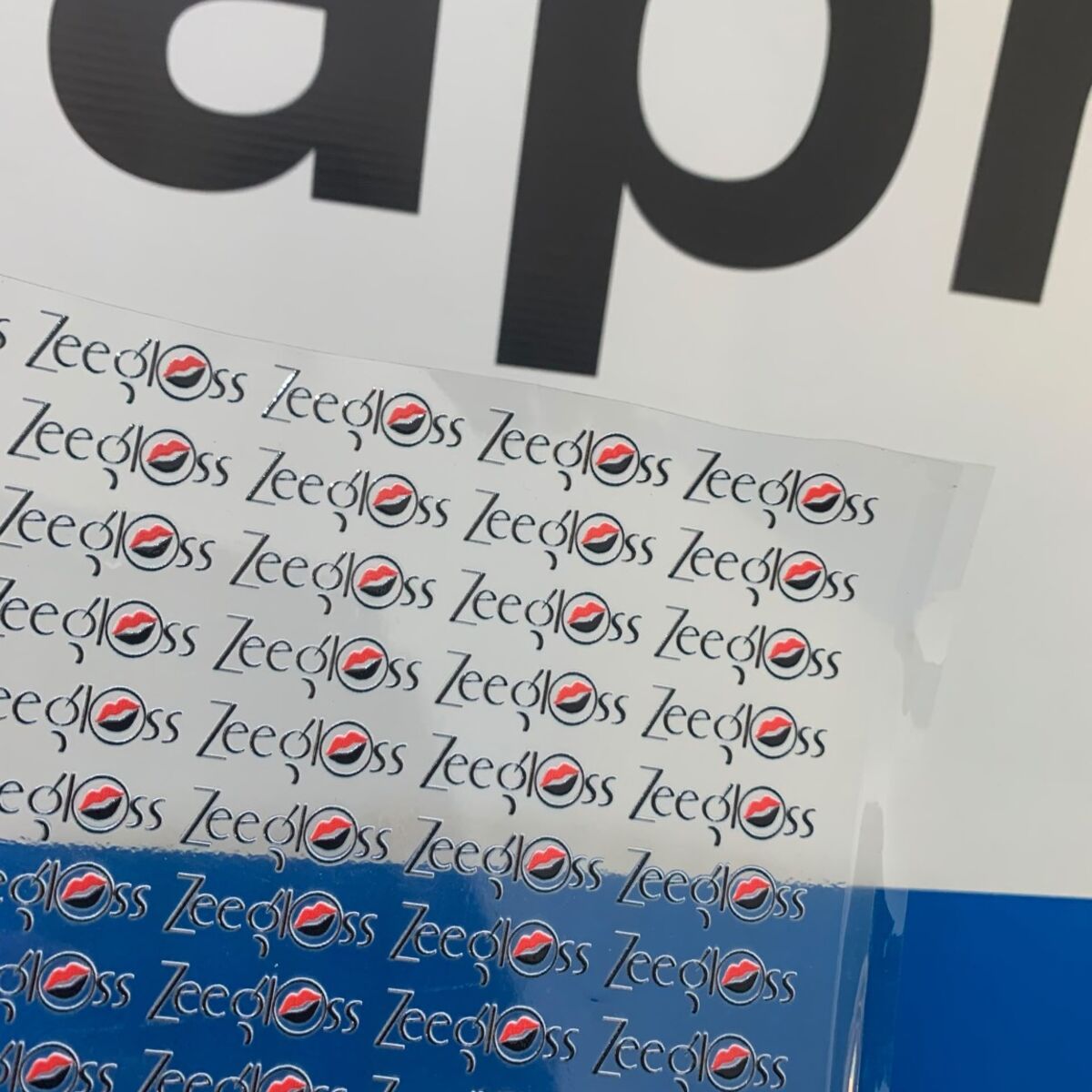 Custom UV printing by Waaprint